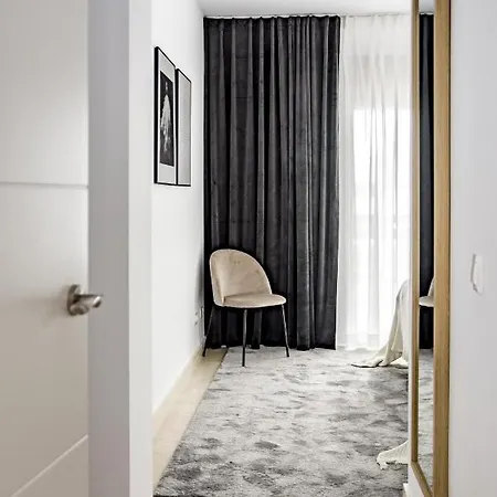 Djc - Modern 2 Bedroom Close To Apartment Casares